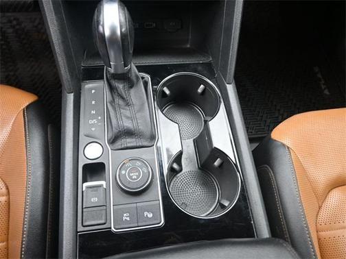 2018 Volkswagen Atlas 3.6L SEL Premium
