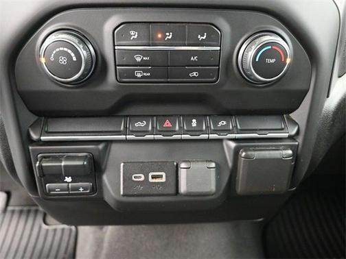 2022 Chevrolet Silverado 2500 Custom