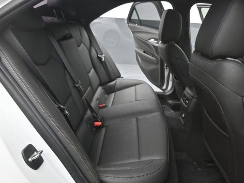 2022 Cadillac CT4 Luxury