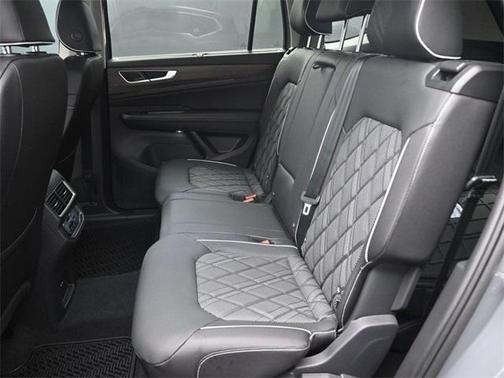 2025 Volkswagen Atlas 2.0T SEL Premium R-Line 4MOTION