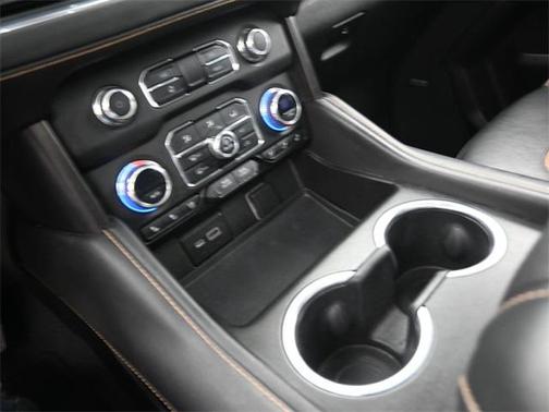 2023 GMC Yukon 4WD AT4