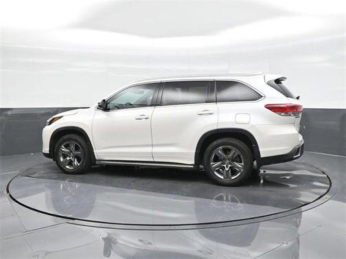 2019 Toyota Highlander Limited Platinum