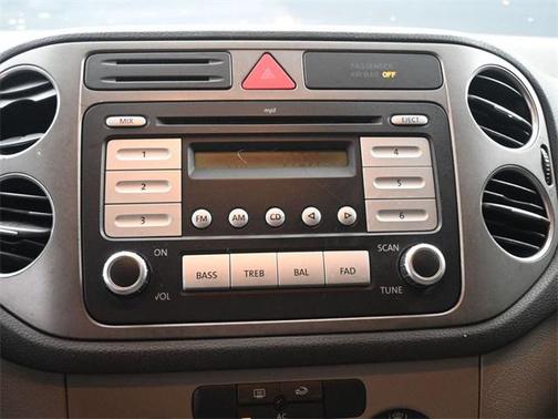 2009 Volkswagen Tiguan Base