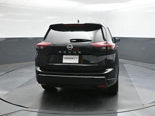 Super Black 2025 Nissan Rogue SV
