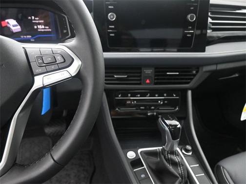 2025 Volkswagen Jetta 1.5T SEL