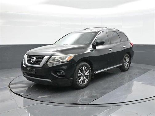 2017 Nissan Pathfinder SV