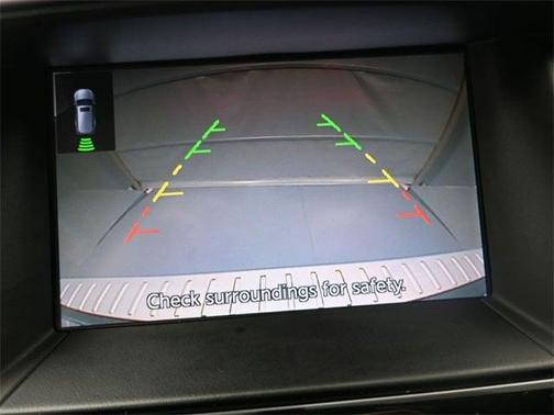 2017 Nissan Pathfinder SV