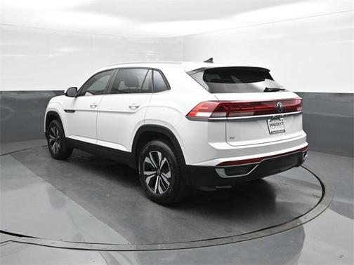 2026 Volkswagen Atlas Cross Sport 2.0T SE
