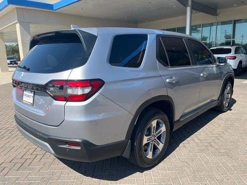 2023 Honda Pilot AWD EX-L 7 Passenger