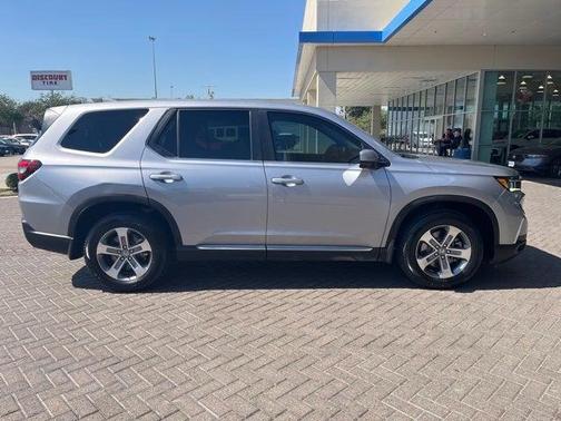 2023 Honda Pilot AWD EX-L 7 Passenger