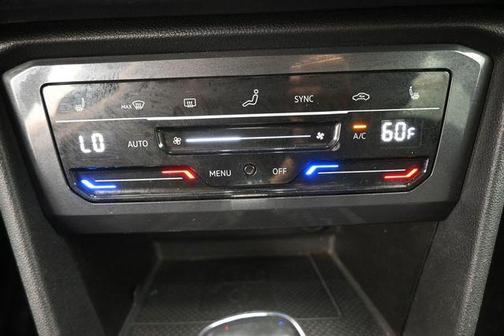 White 2022 Volkswagen Tiguan 2.0T SE