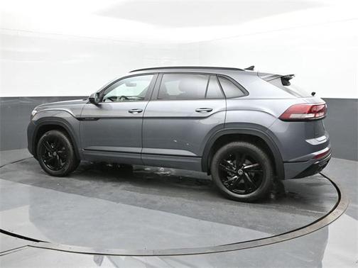 2025 Volkswagen Atlas Cross Sport 2.0T SEL