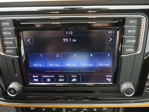 2017 Volkswagen Beetle 1.8T Dune