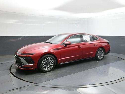 2025 Hyundai SONATA Hybrid SE