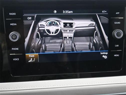 2025 Volkswagen Taos 1.5T SE