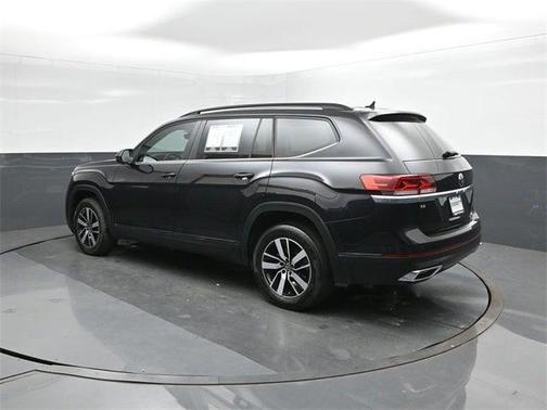 2023 Volkswagen Atlas 2.0T SE
