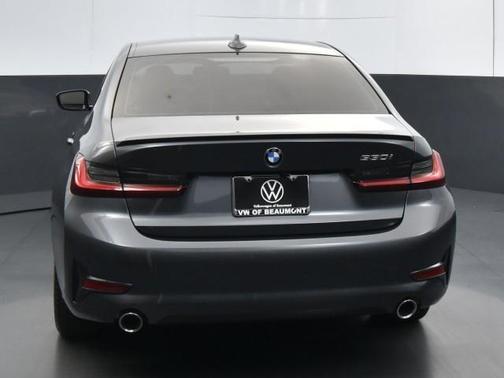 2022 BMW 330 330i