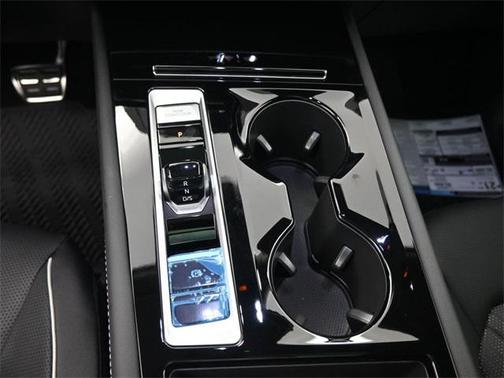 2025 Volkswagen Atlas 2.0T SEL Premium R-Line 4MOTION