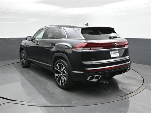 2026 Volkswagen Atlas Cross Sport 2.0T SEL Premium