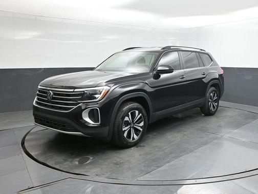 Deep Black 2026 Volkswagen Atlas 2.0T SE