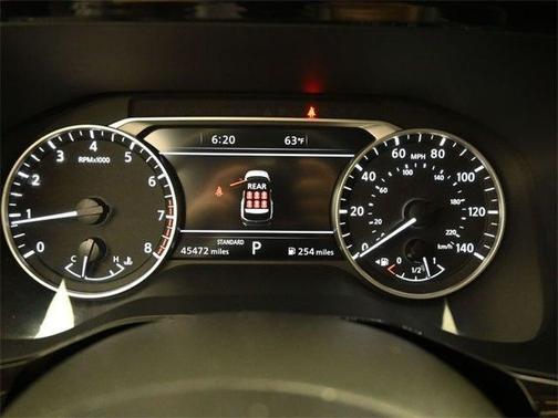 2024 Nissan Pathfinder SL FWD