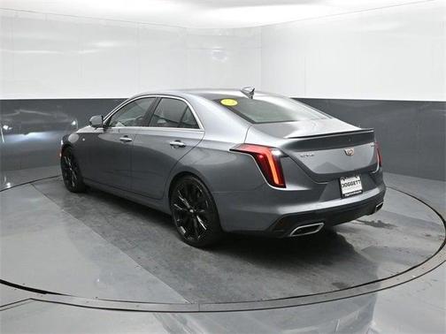 2022 Cadillac CT4 Luxury