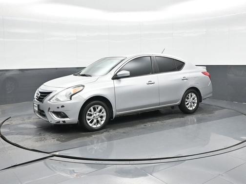 2017 Nissan Versa 1.6 SV