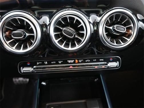 2022 Mercedes-Benz GLA 250 Base