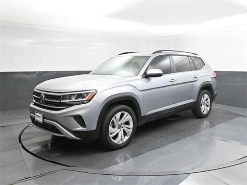 2022 Volkswagen Atlas 3.6L SE w/Technology
