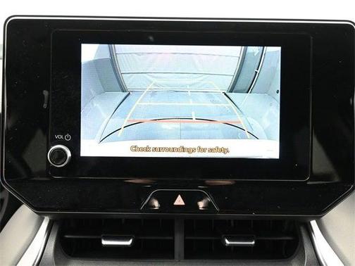 2024 Toyota Venza LE