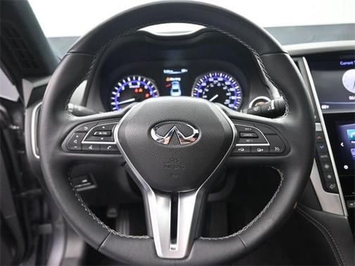 2017 INFINITI Q60 3.0T Premium