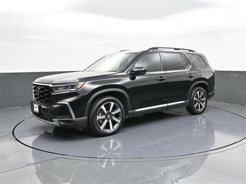 2024 Honda Pilot Touring 8-Passenger