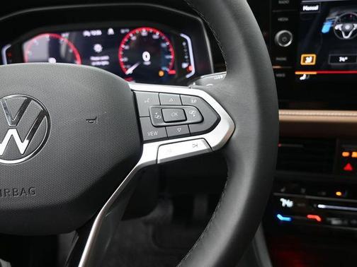 Opal White Pearl 2026 Volkswagen Jetta 1.4T SEL