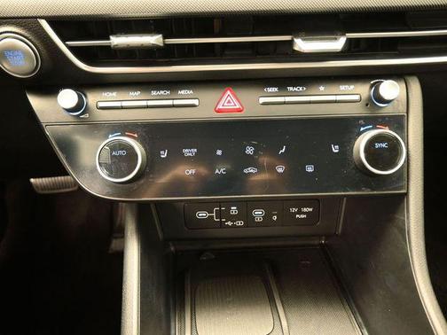 2025 Hyundai SONATA Hybrid SE