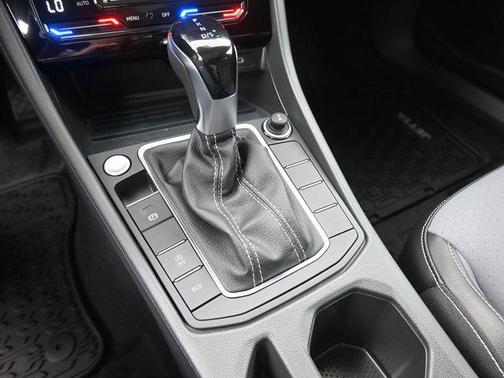 2026 Volkswagen Jetta 1.4T SE