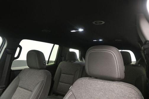 Sterling Gray Metallic 2025 Chevrolet Traverse LT