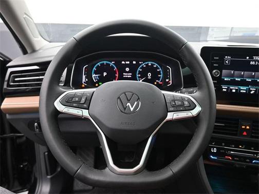 2025 Volkswagen Jetta 1.5T SEL