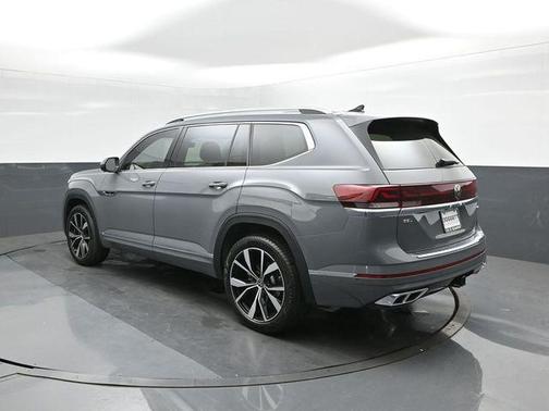 2026 Volkswagen Atlas 2.0T SEL Premium R-Line 4MOTION