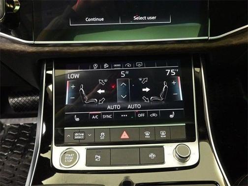 2023 Audi Q8 55 Premium