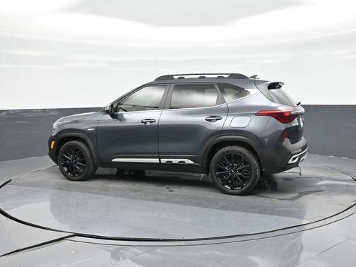 2022 Kia Seltos Nightfall Edition