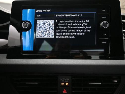 Kings Red Metallic 2026 Volkswagen Jetta 1.4T SE