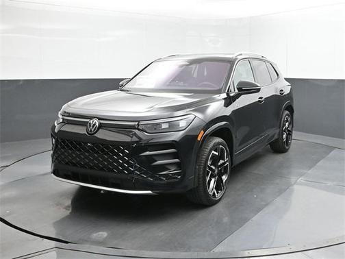 2025 Volkswagen Tiguan 2.0T SEL R-Line 4MOTION