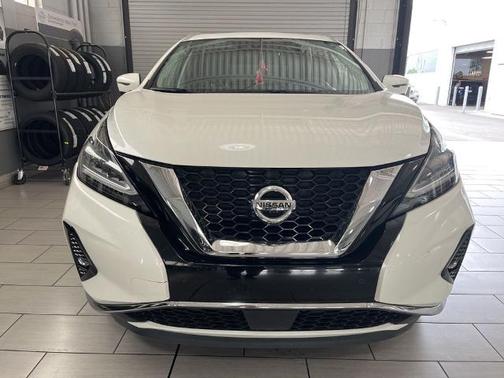 Pearl White Tri-Coat 2019 Nissan Murano Platinum