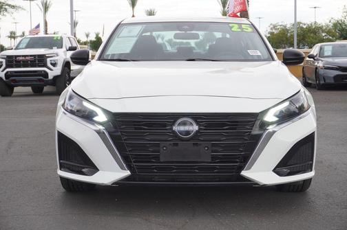 Glacier White 2025 Nissan Altima 2.5 SV