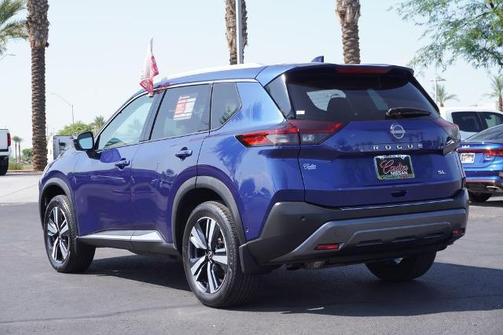 2022 Nissan Rogue SL