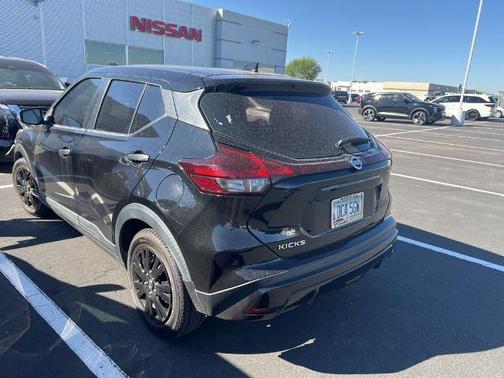 2021 Nissan Kicks S