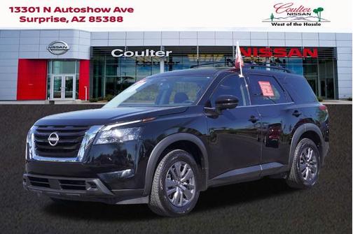 2024 Nissan Pathfinder SV