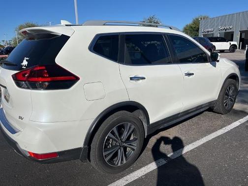 2020 Nissan Rogue SV