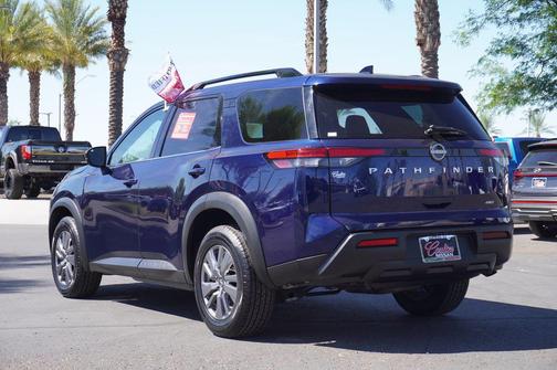 Deep Ocean Blue Pearl 2025 Nissan Pathfinder SV 4WD