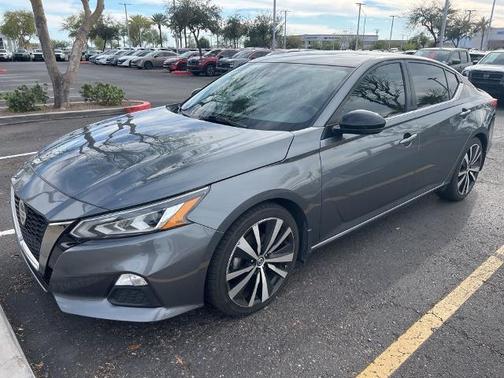 2020 Nissan Altima 2.5 SR